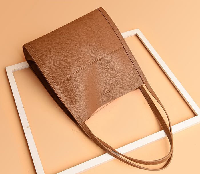Diede - Elegant handmade leather shoulder bag