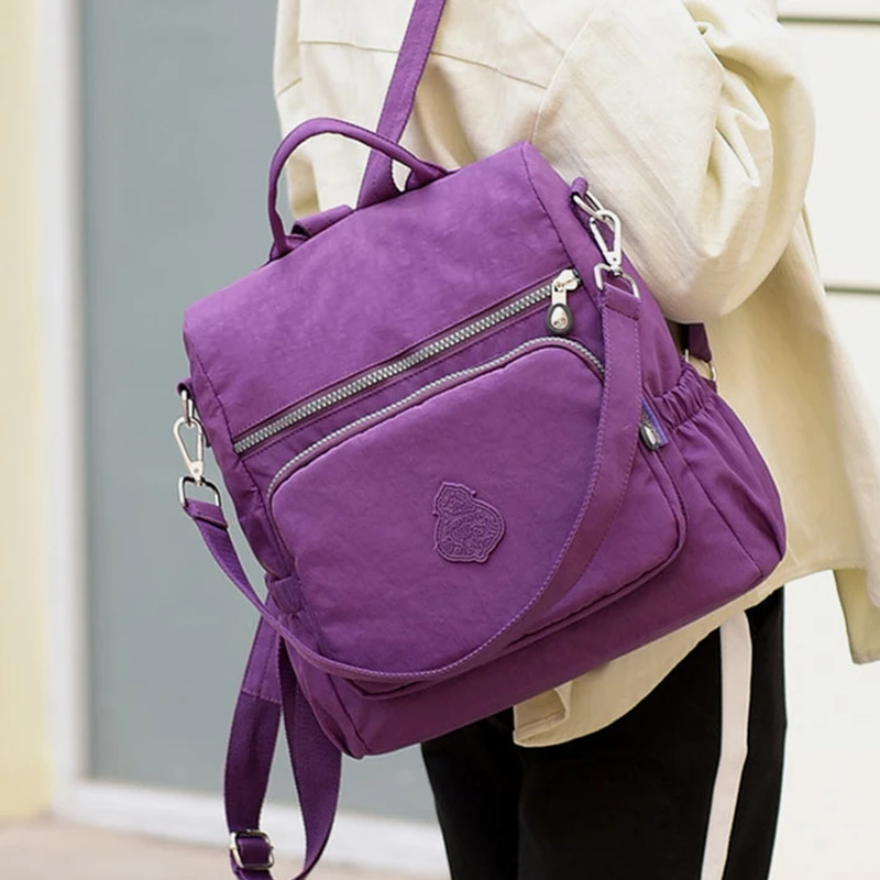 MetroFlex - Versatile backpack with anti-theft shoulder strap