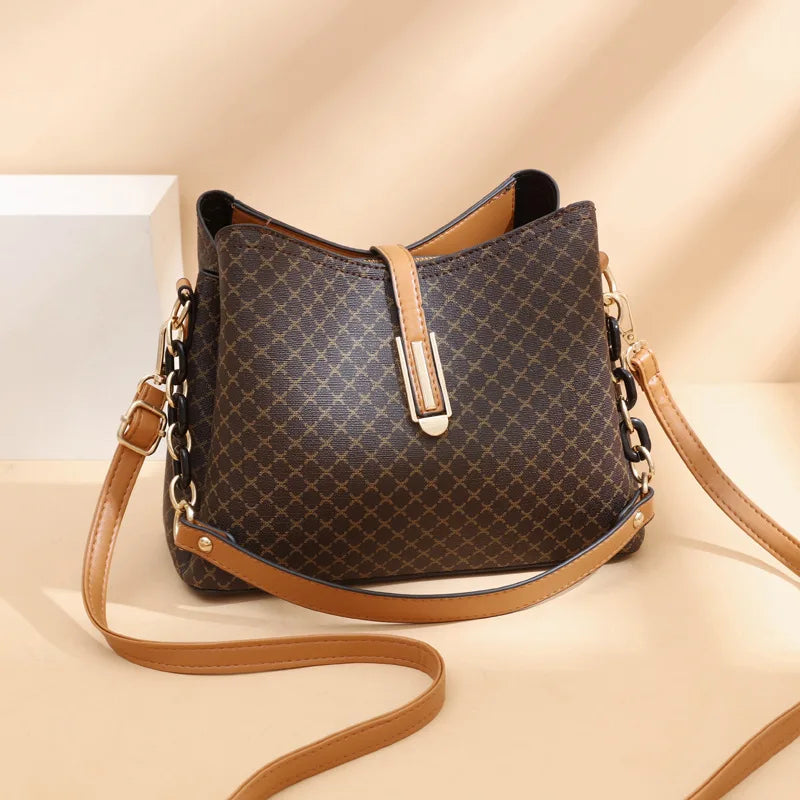 Nina - Designer shoulder bag