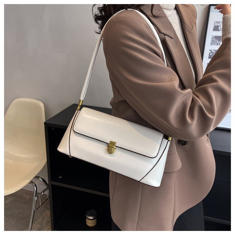 Handbag - Divine