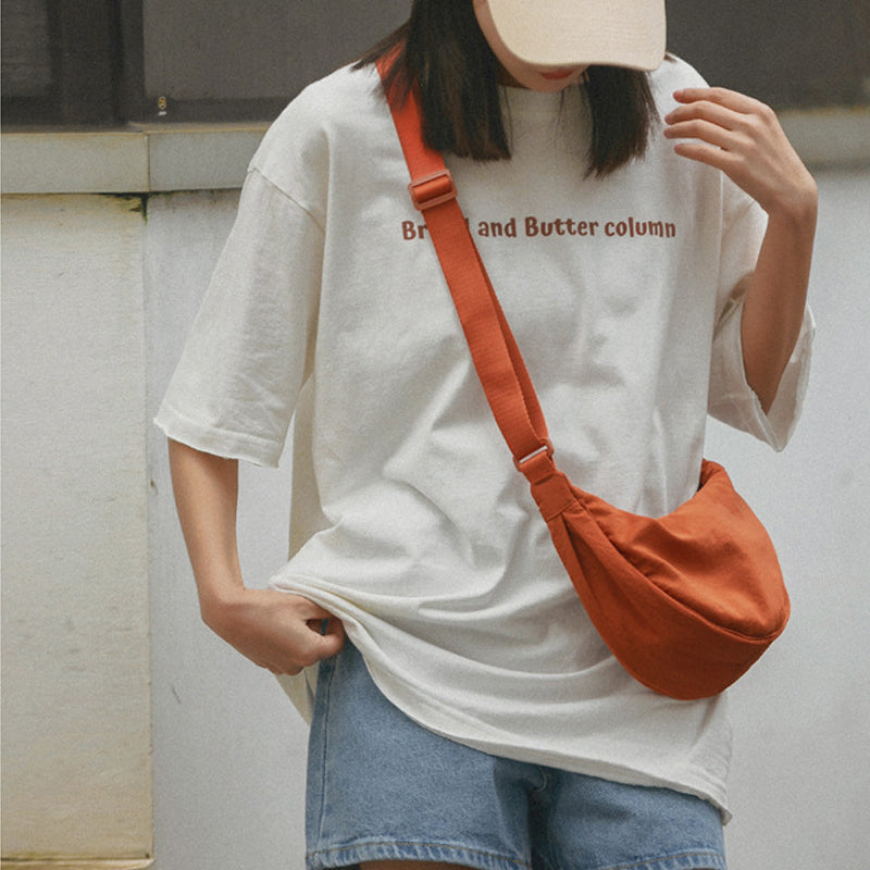 CrescentBag - Chic Crescent Handbag