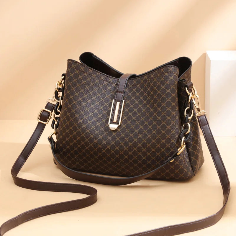 Nina - Designer shoulder bag