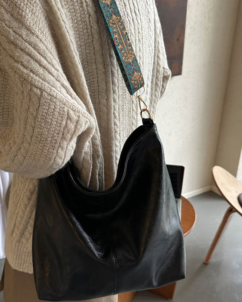 Yuna - Large bucket bag with vintage shoulder strap