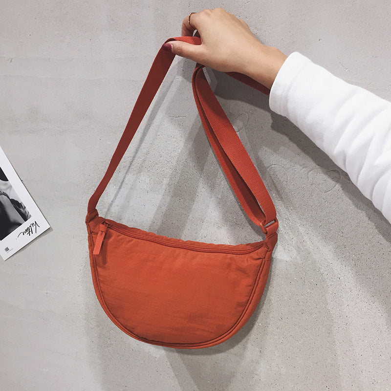 CrescentBag - Chic Crescent Handbag