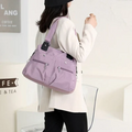 Natty - Chic multi-pocket shoulder bag for women