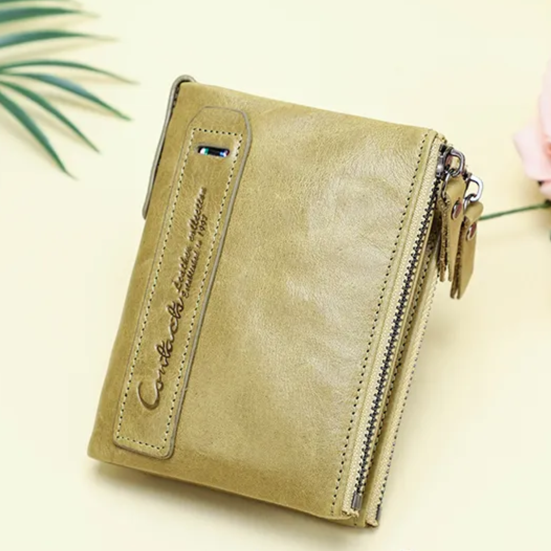 Compact wallet with double zipper closure | Practical and elegant