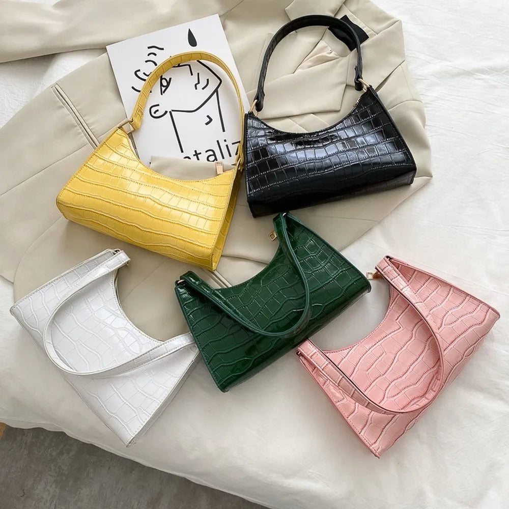 Retro handbag in vegetable leather