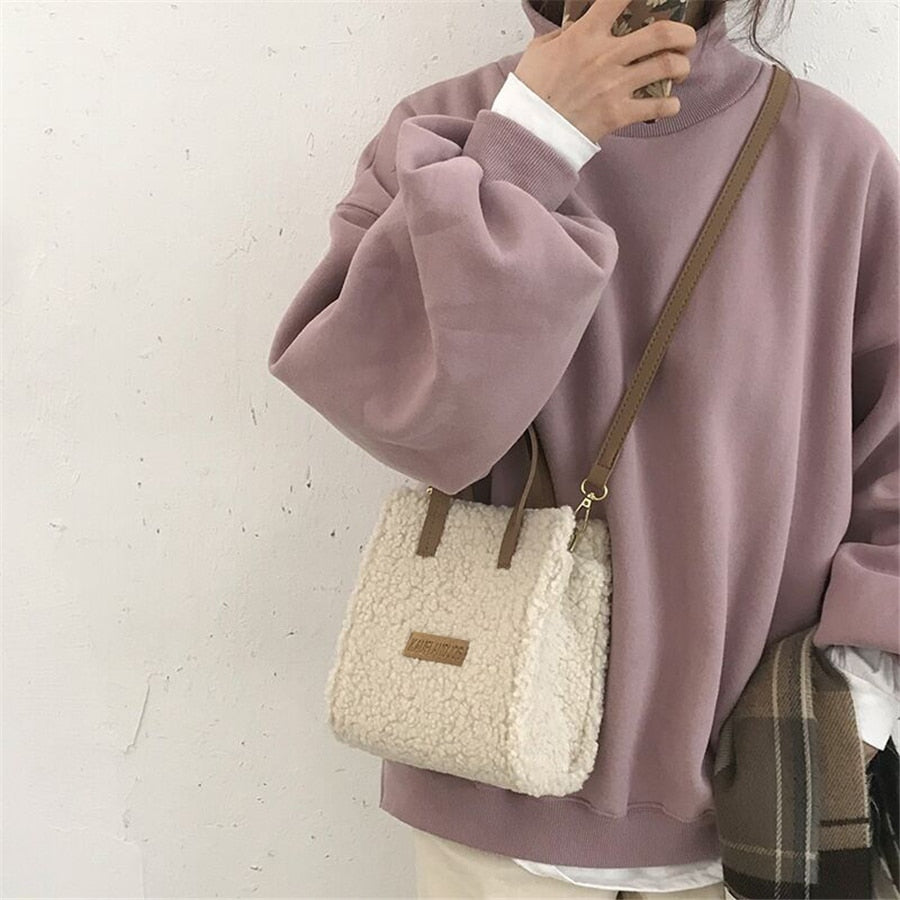 Teddy shoulder bag | Perfect with your Teddy coat