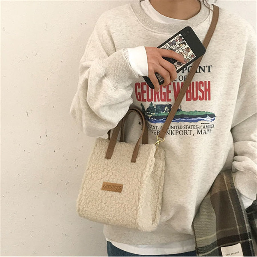 Teddy shoulder bag | Perfect with your Teddy coat