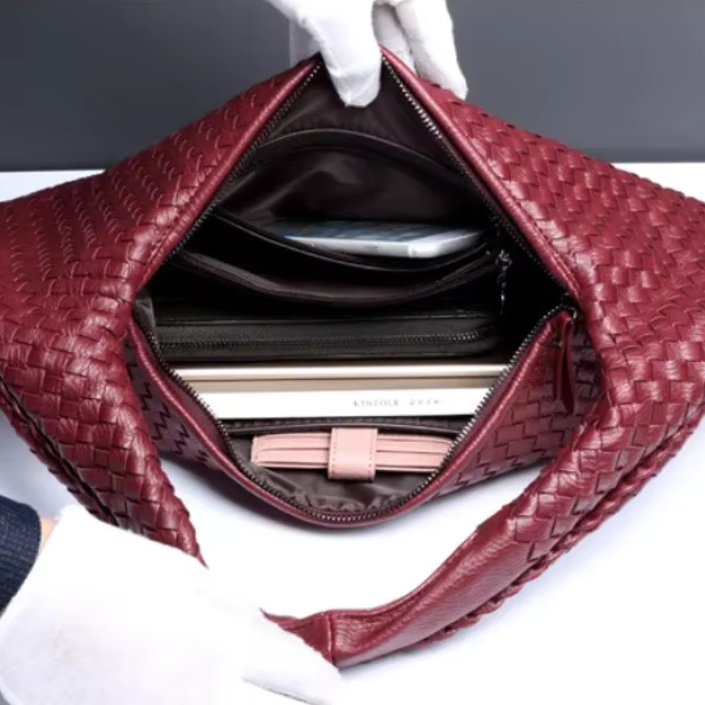 Maeva - Elegant retro shoulder bag