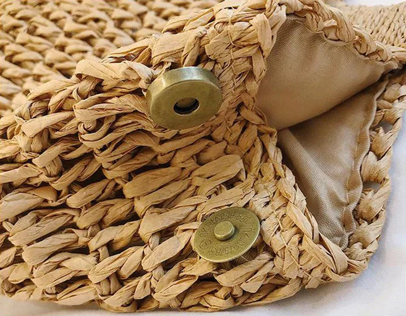 Vintage and bohemian straw handbag