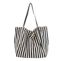 Fashionable shoulder bag