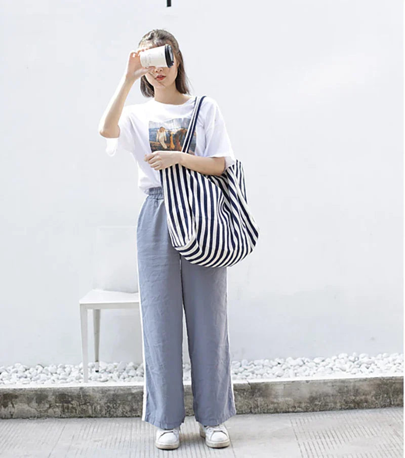 Fashionable shoulder bag