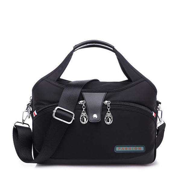Zephyr handbag: safety and style on the move