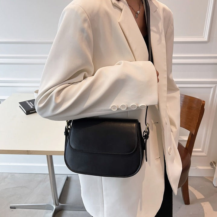 Priscilla - Elegant handmade leather shoulder bag