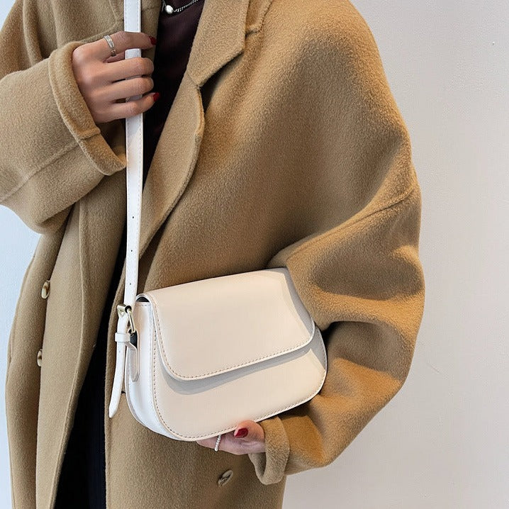 Priscilla - Elegant handmade leather shoulder bag