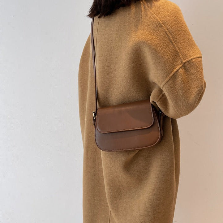 Priscilla - Elegant handmade leather shoulder bag