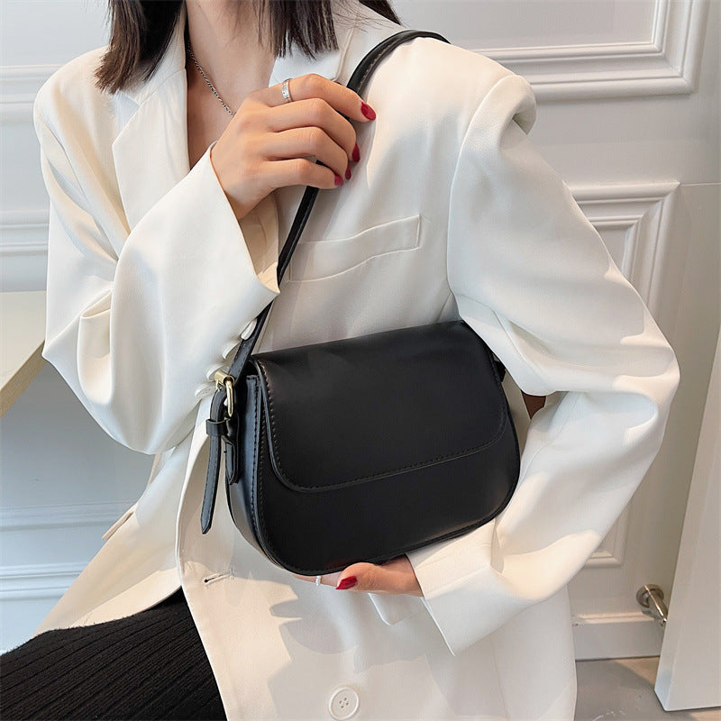 Priscilla - Elegant handmade leather shoulder bag