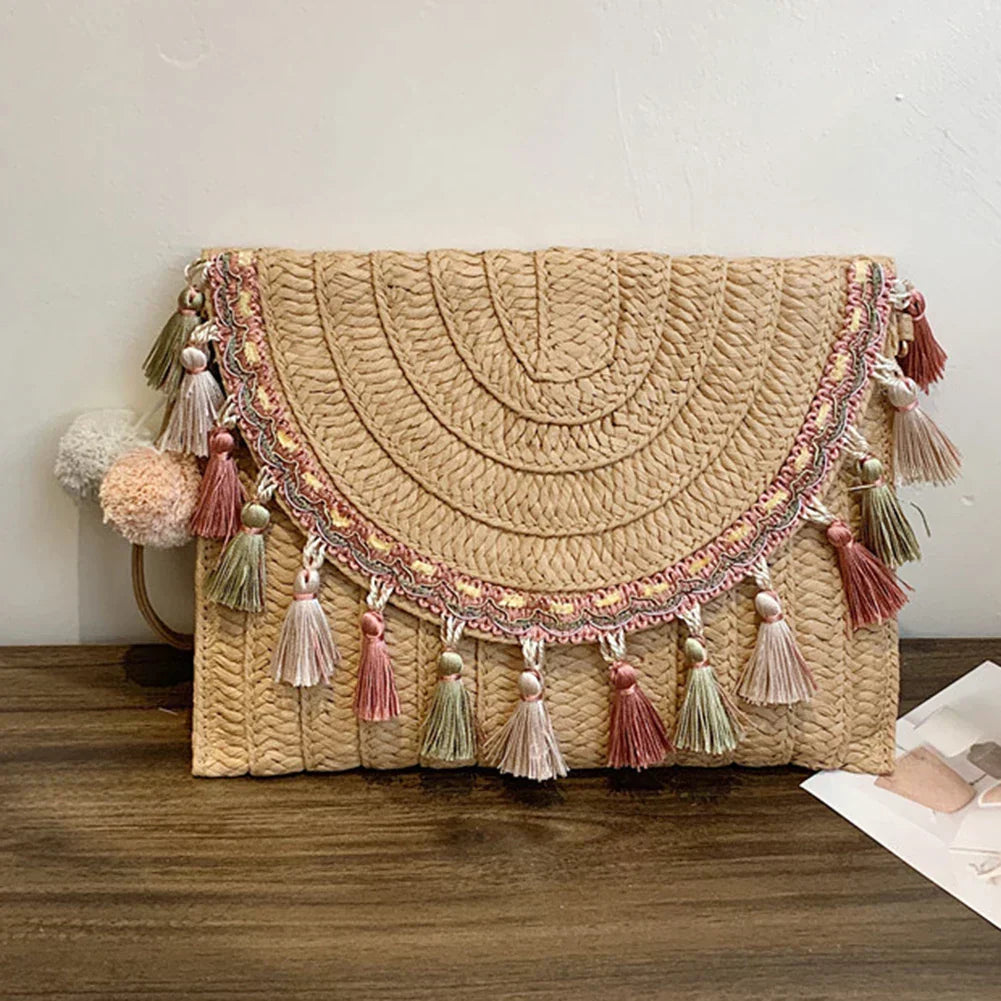Melina - Retro shoulder bag with pompom