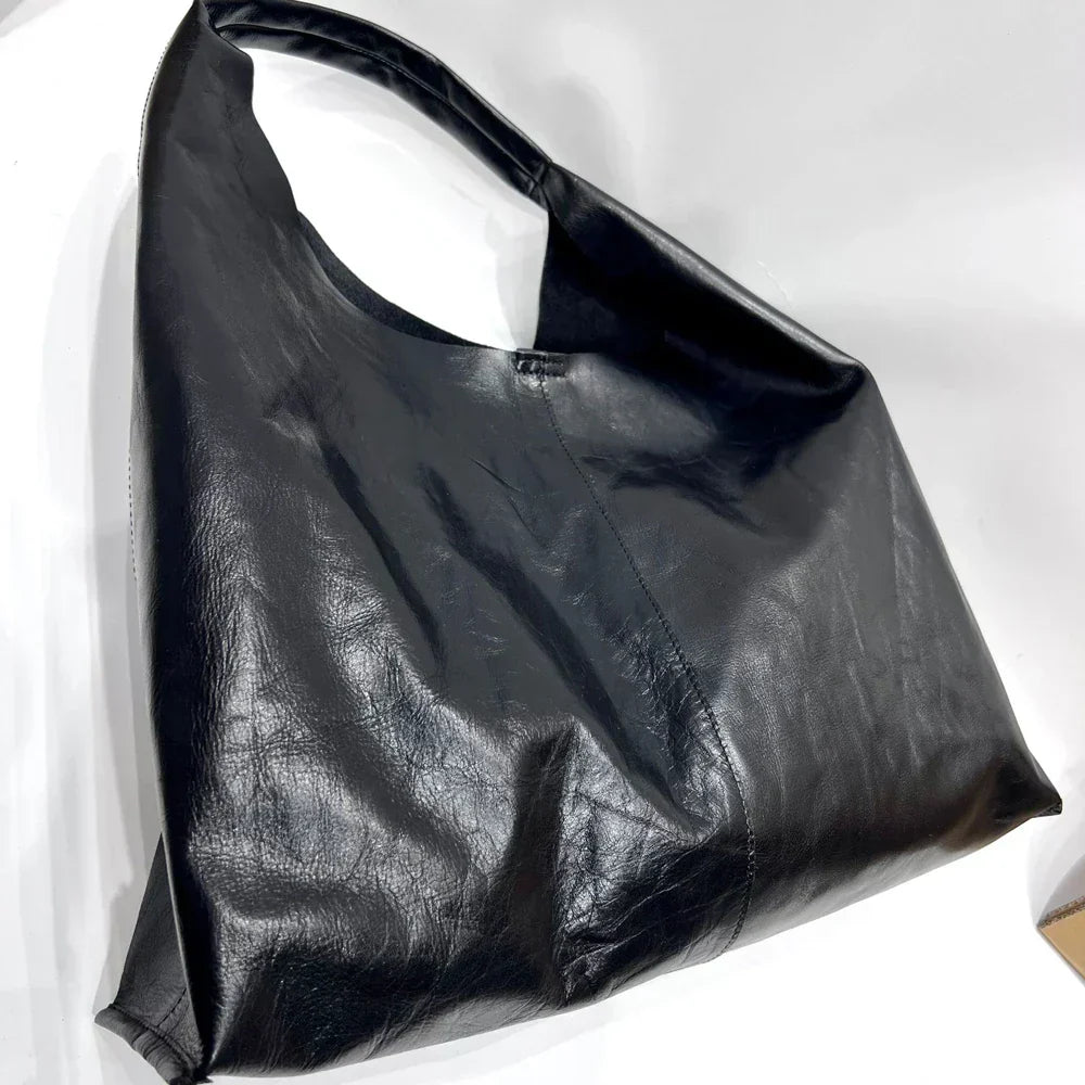 Luxury leather shoulder bag