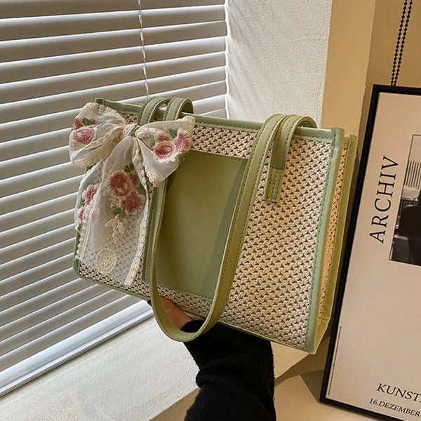 ChicWave Holiday braided handbag