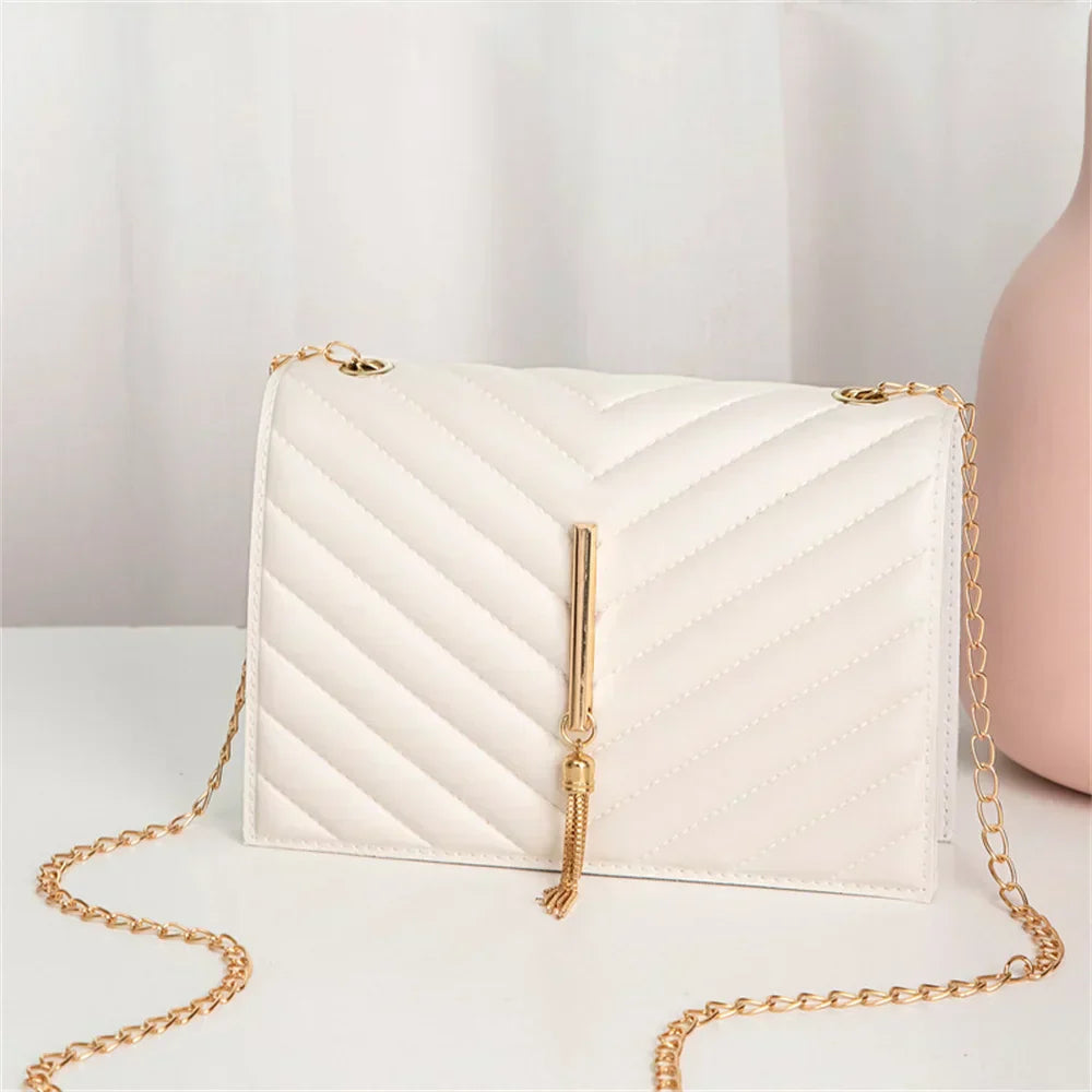 Smile Fashion tassel shoulder bag