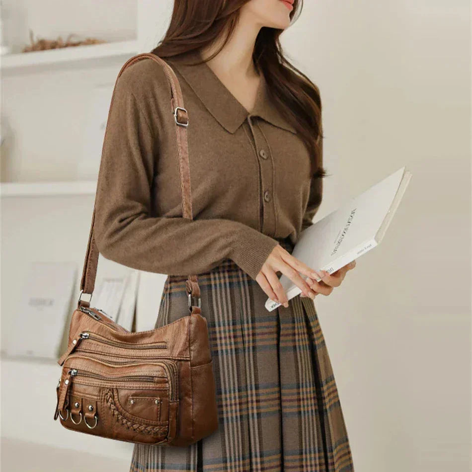 Ayla - Elegant vintage-style vegan leather handbags