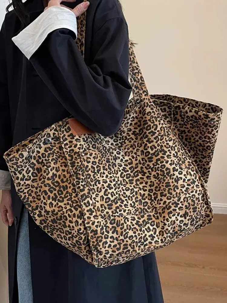 Sanne | Brown leopard print handbag