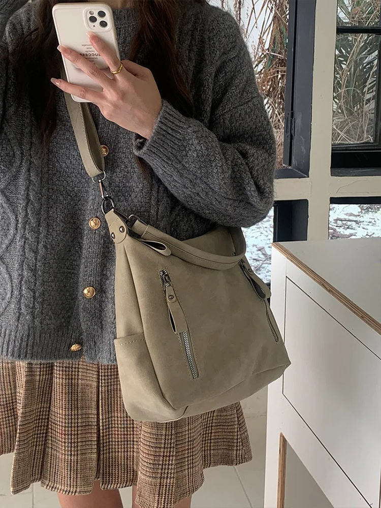Sarah | Large Shoulder Bag | Retro Handbag