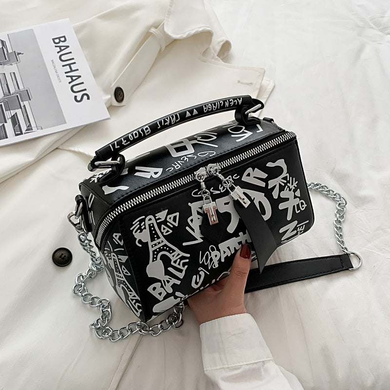 Kira handbag - Unique design