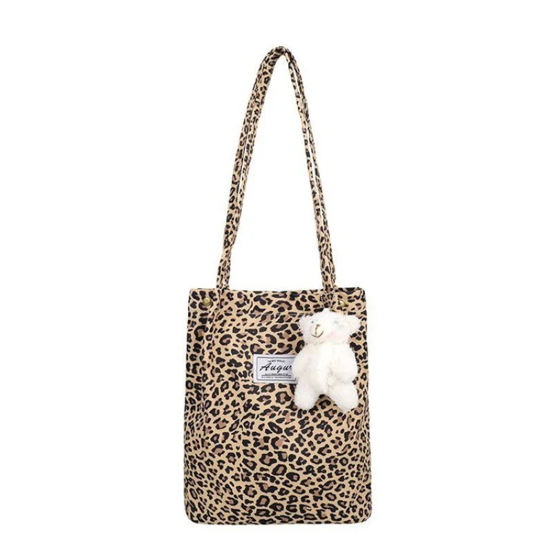 VivaModa chic leopard shoulder bag