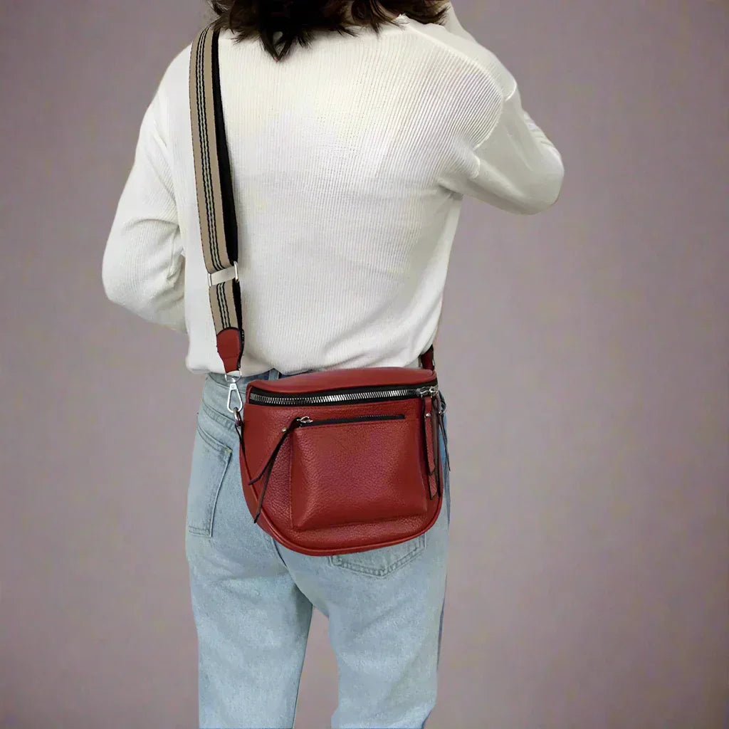 Arina - Practical shoulder bag