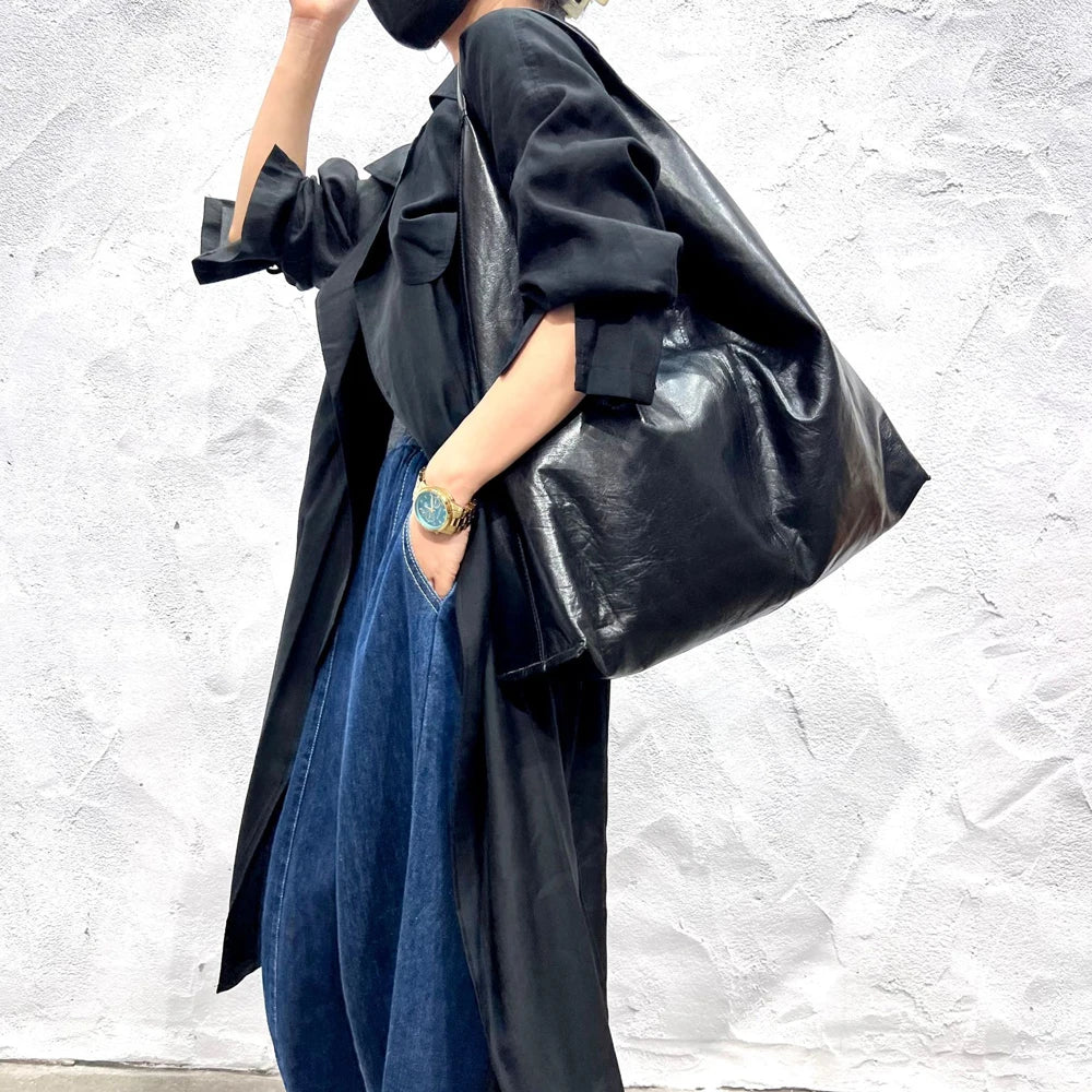 Luxury leather shoulder bag