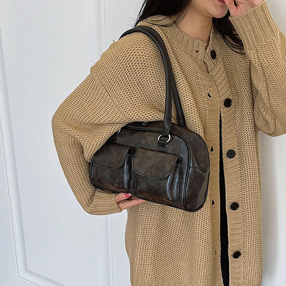 RetroChic vintage shoulder bag
