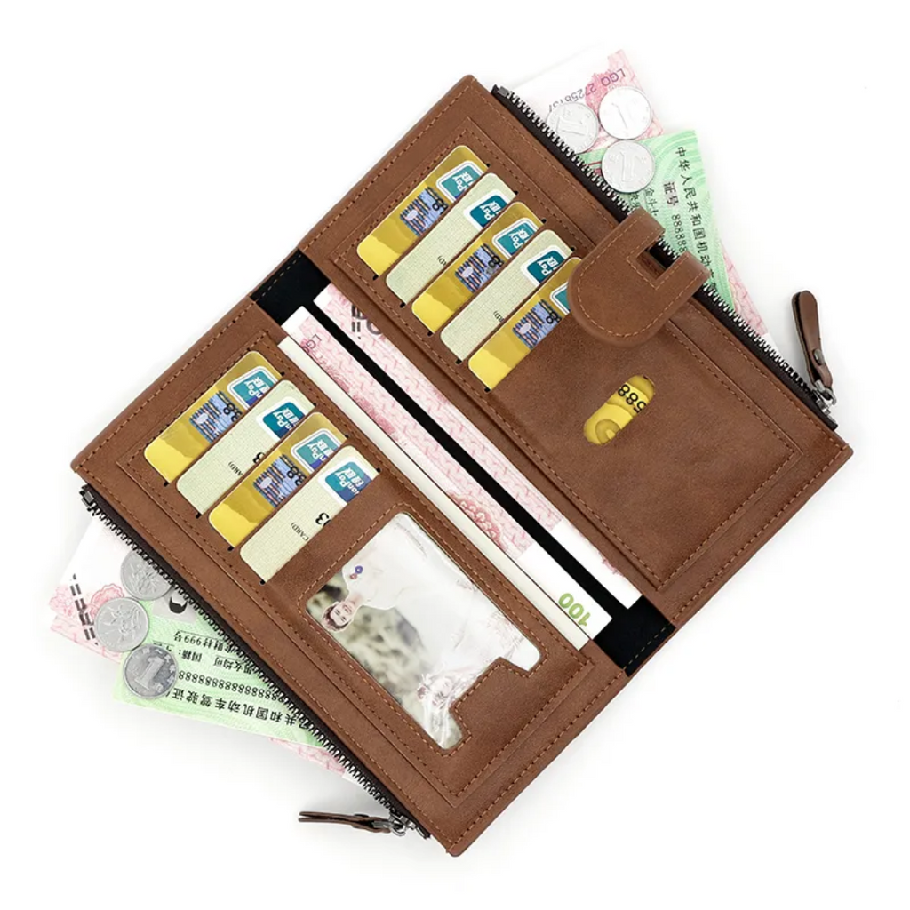 Long leather wallet | Practical and elegant