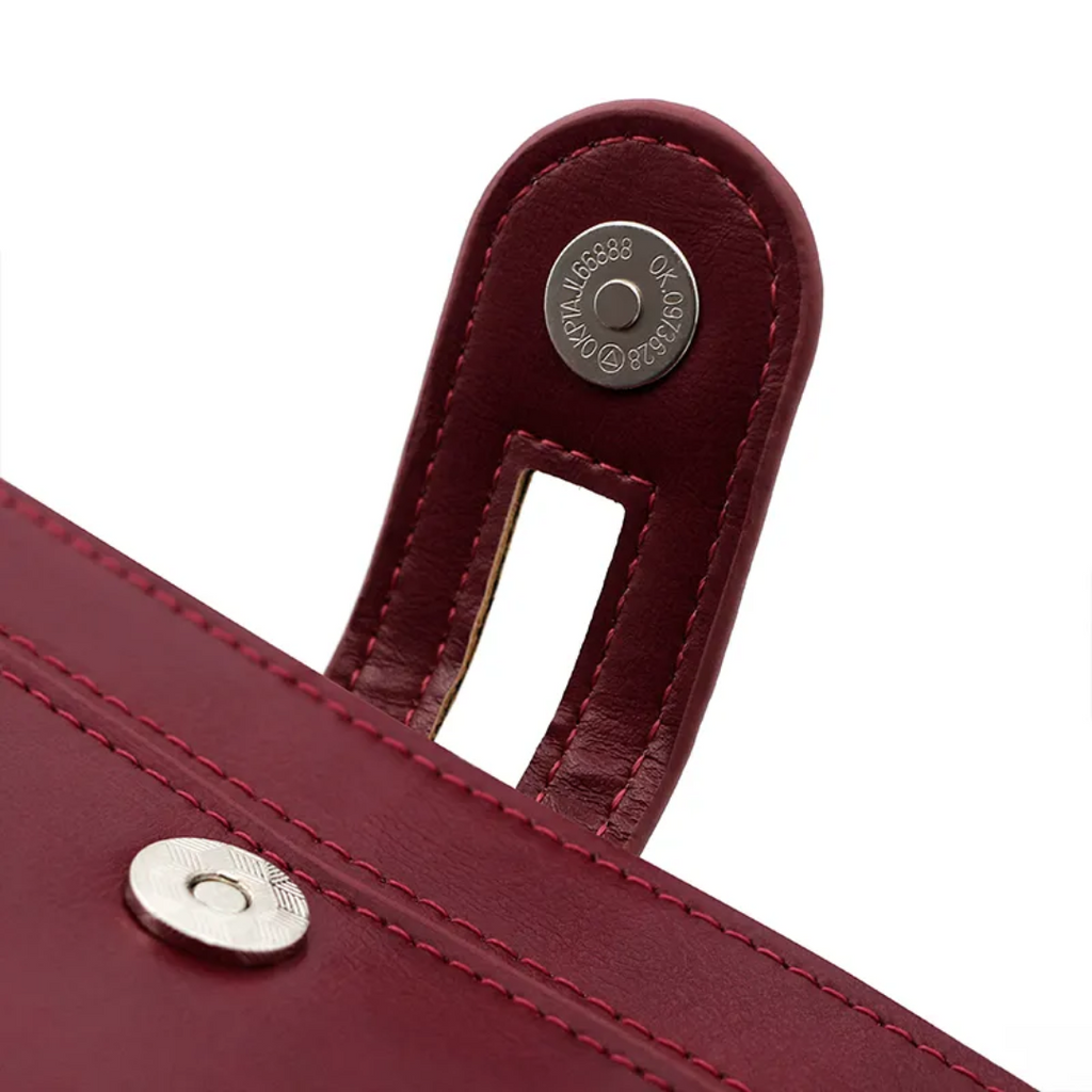 Long leather wallet | Practical and elegant