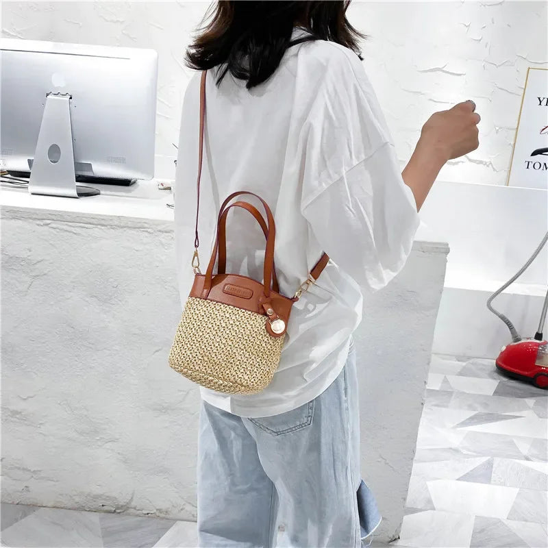 Valerie | Women's shoulder bag with woven pattern