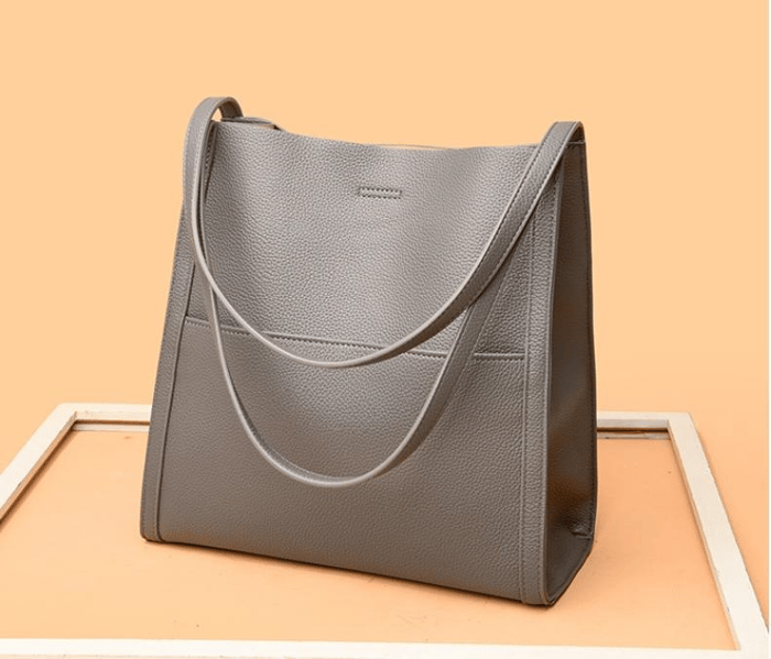 Diede - Elegant handmade leather shoulder bag