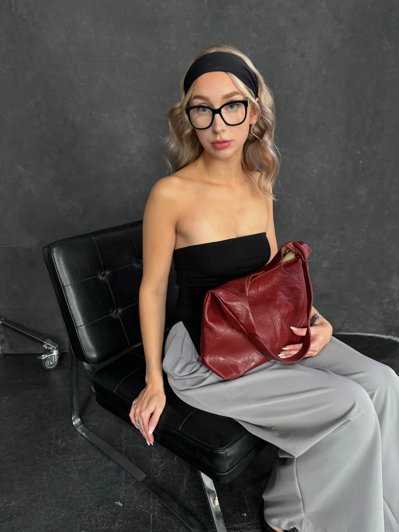 Classic leather handbag - Dael