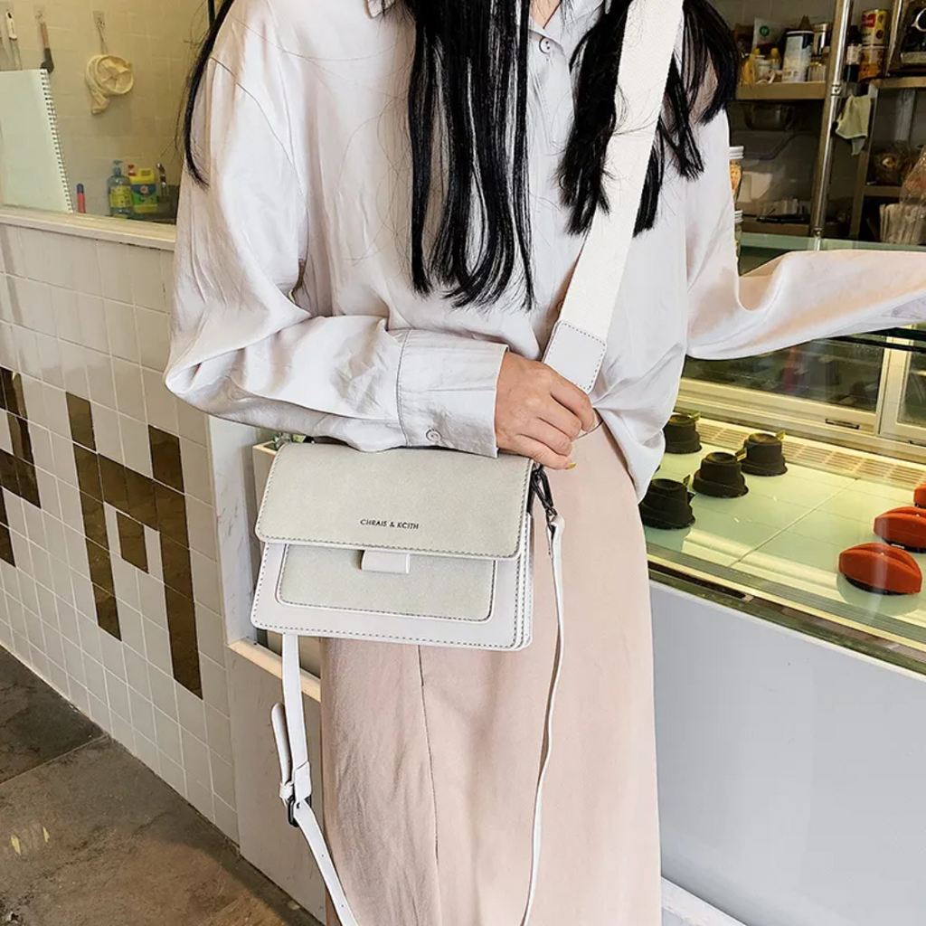 Kristel shoulder bag with practical flap opening