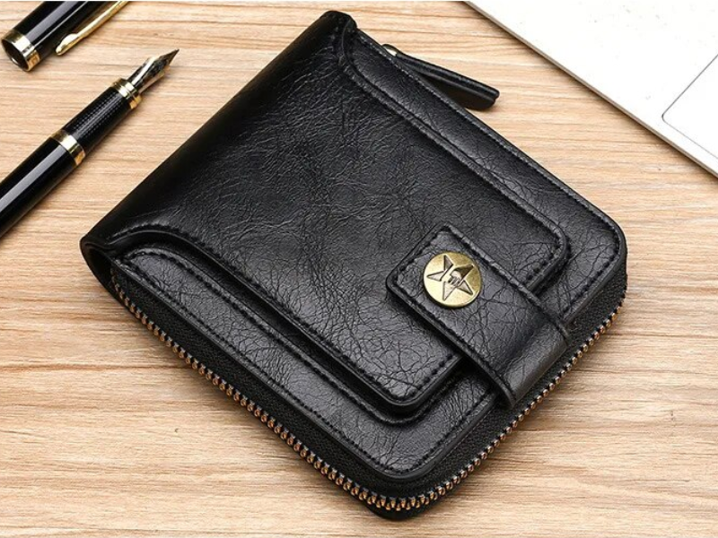 Vintage leather wallet | Classic and elegant