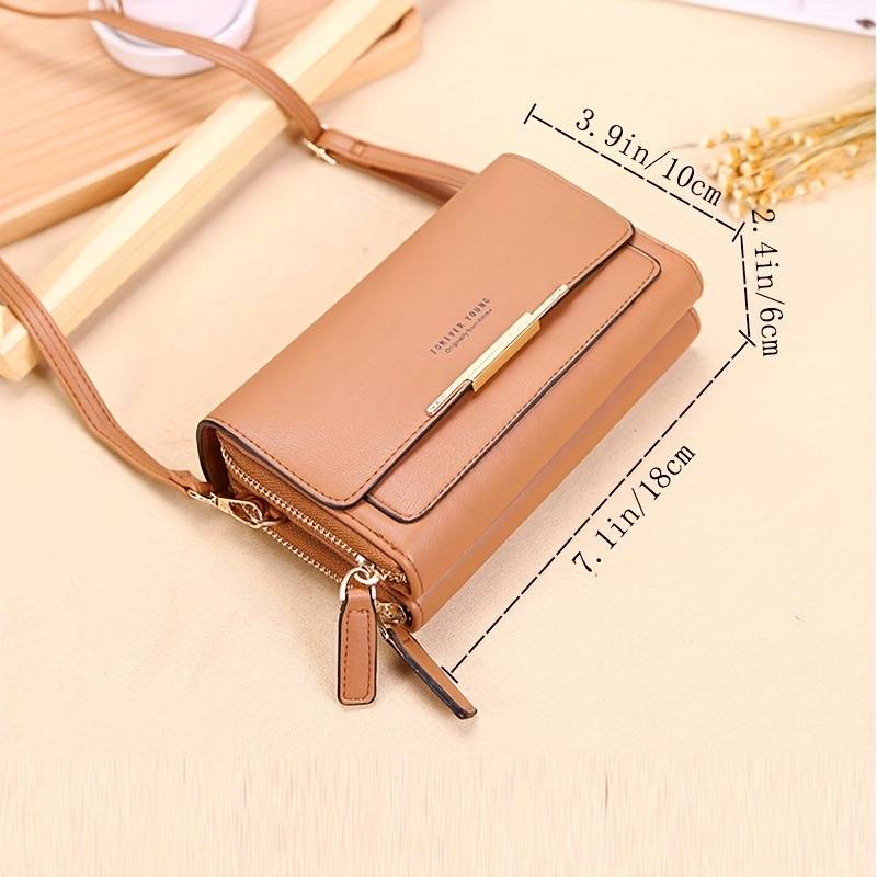 Classic vegan leather handbag