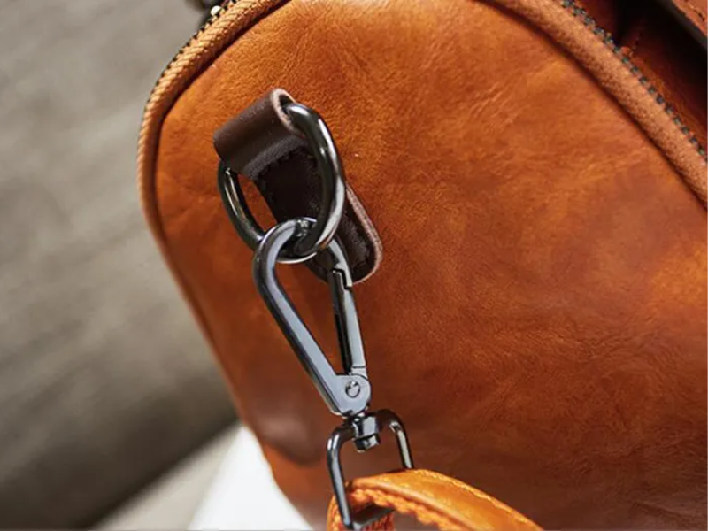 Sofie - Vintage leather handbag for women - Elegant and durable