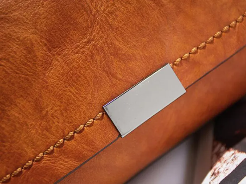 Sofie - Vintage leather handbag for women - Elegant and durable