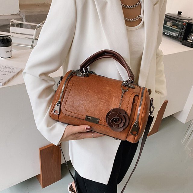 Sofie - Vintage leather handbag for women - Elegant and durable