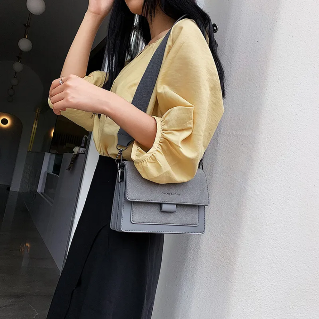 Kristel shoulder bag with practical flap opening