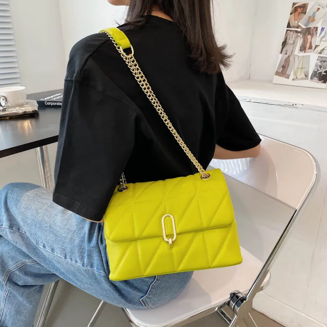 Tessa handbag - Chic & Fashionable