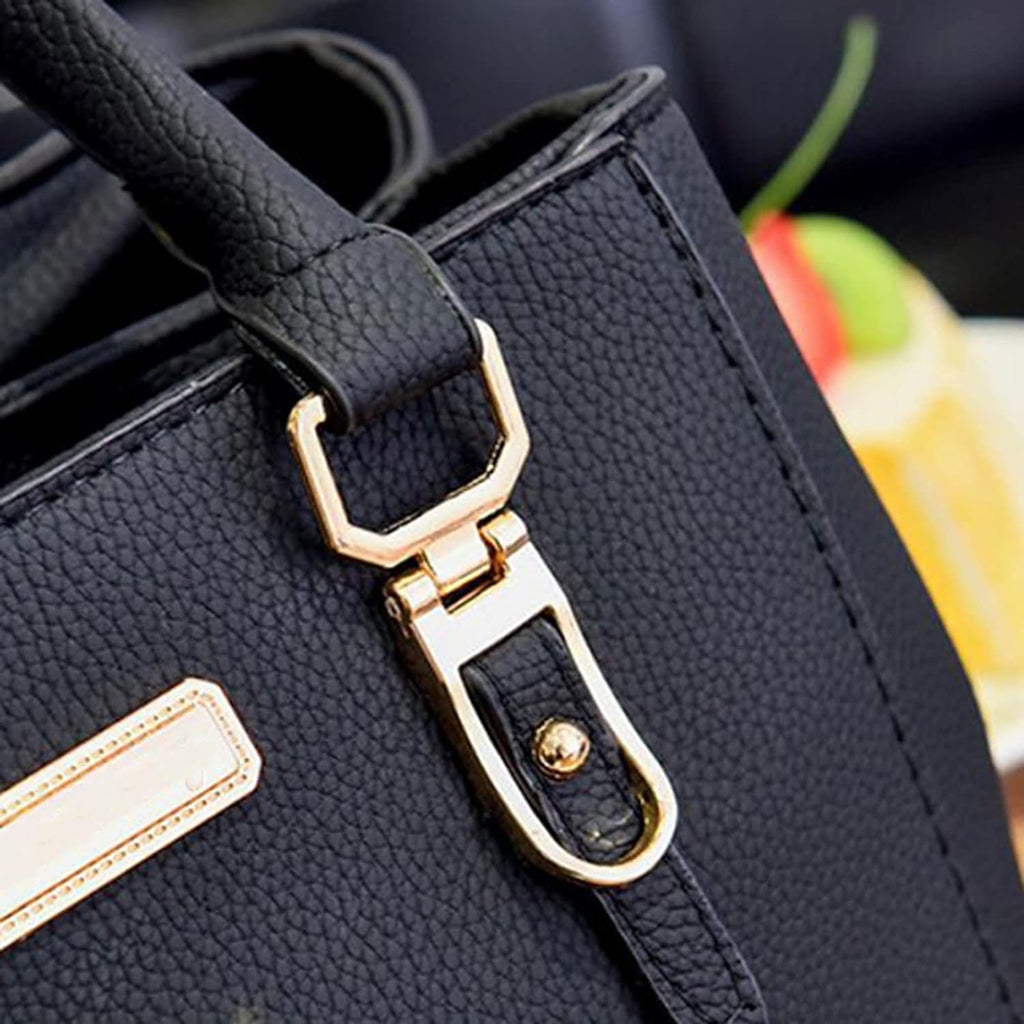 Ivy shoulder bag - Classic and elegant