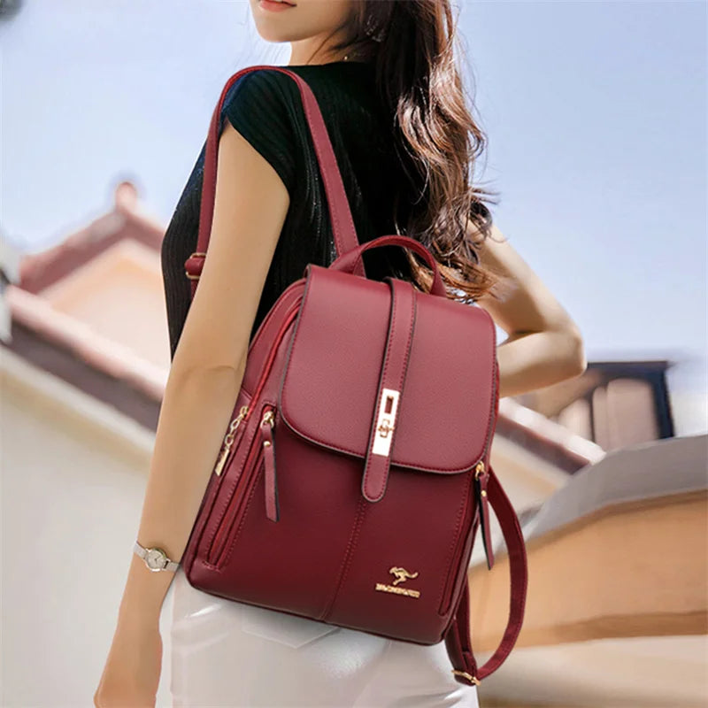 DREAMY- Elegant leather backpack for women