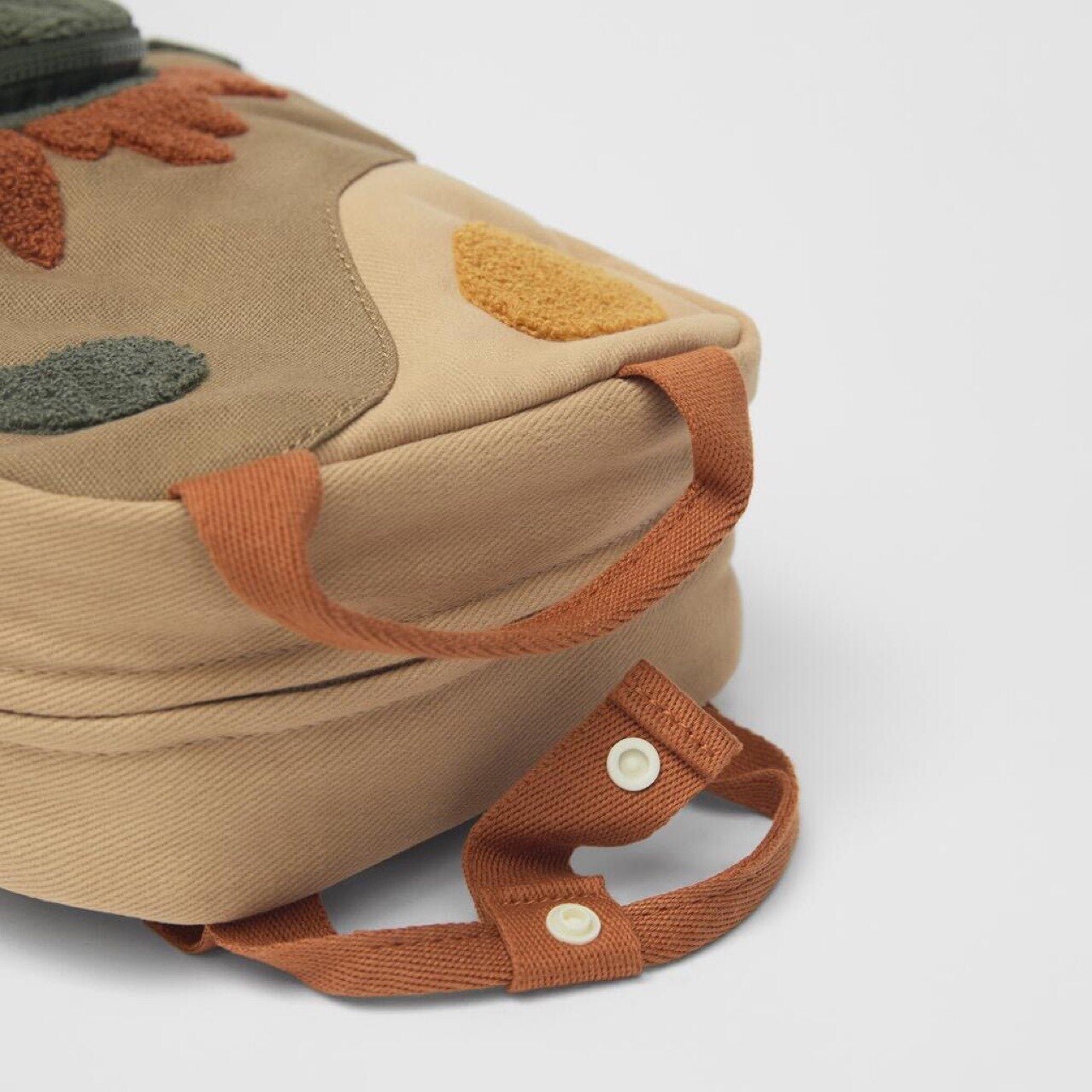 Eco-friendly backpack for cool kids - Embroidered and handmade - Kiddo